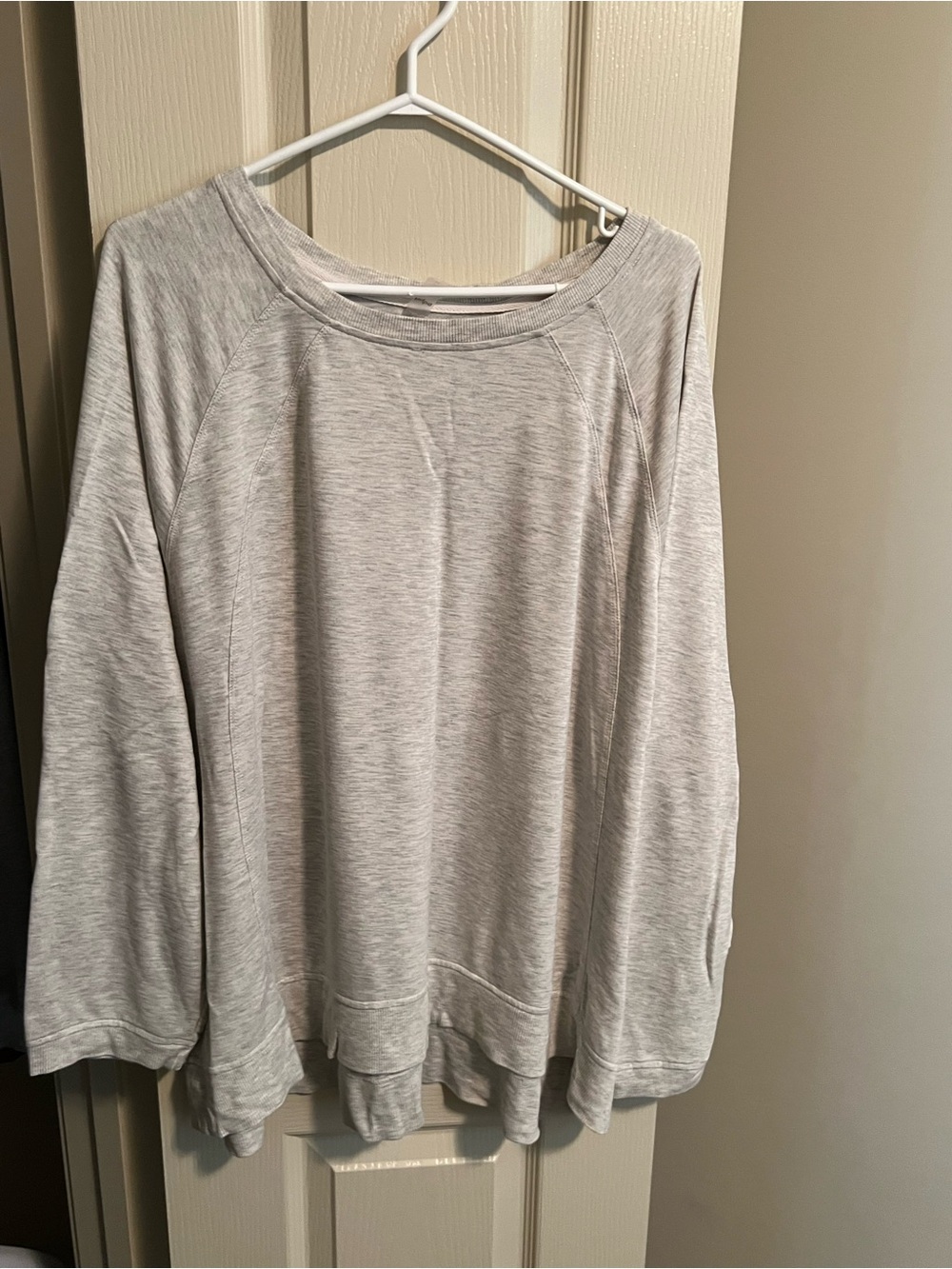 Women's Light Gray Cozy Pullover Sweatshirt